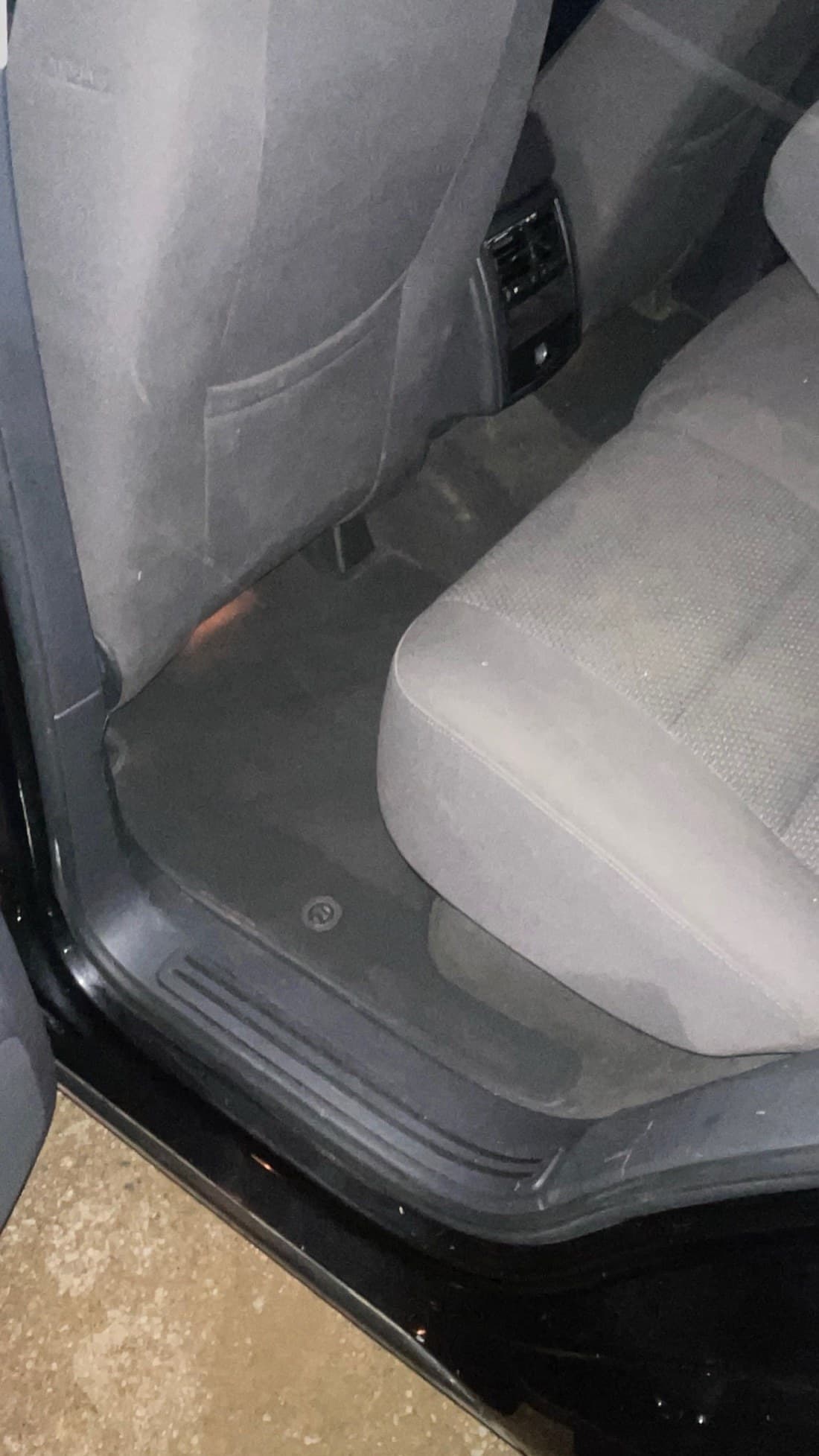 Intérieur de véhicule propre après nettoyage